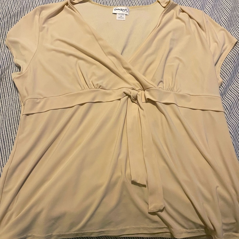 Ivory wrap knot Top